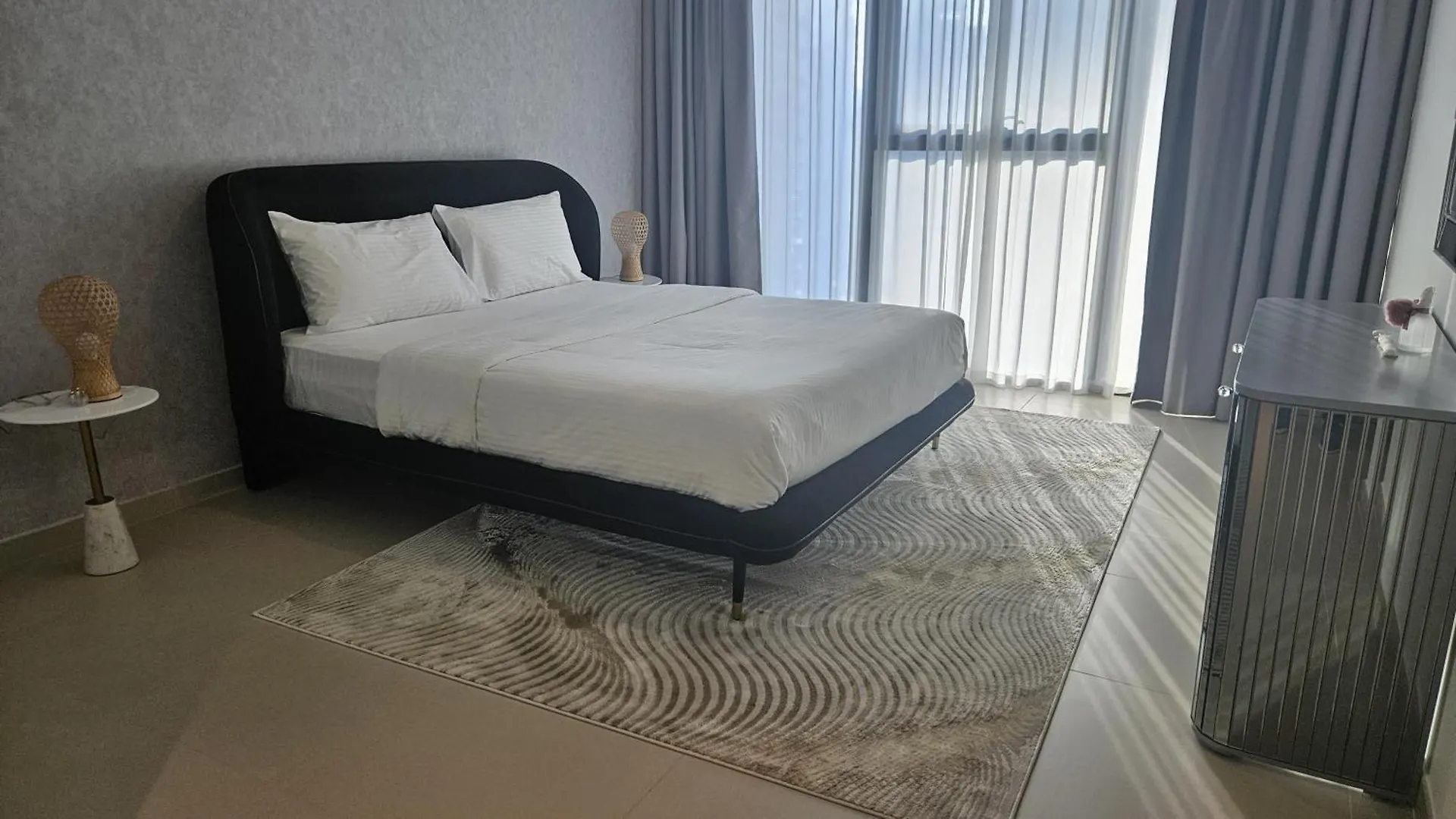 Mh - Act One Act Two - 2Bhk- Ref3002 Villa Dubai United Arab Emirates